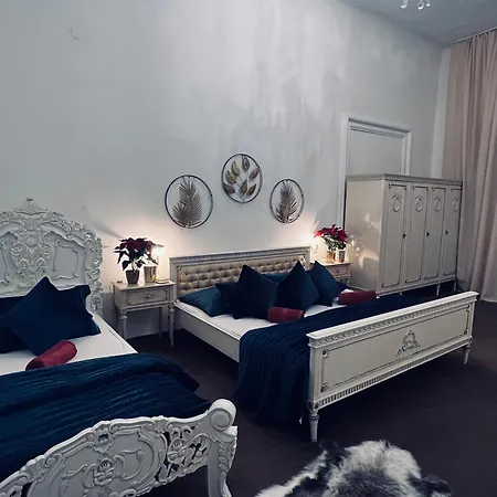 Csaky Palace 1 Apartament Bratysława