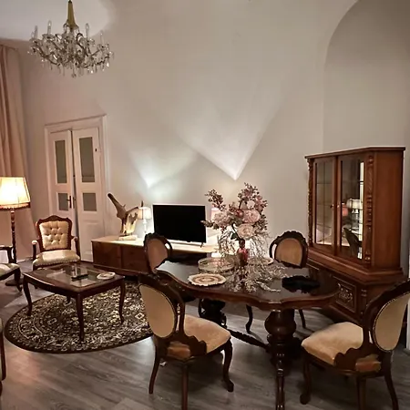 Apartament Csaky Palace 1 *